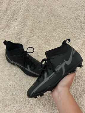 Nike Phantom GT2 Youth MG Sleeve Soccer Cleats